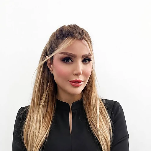 دکتر سارا فتاحی